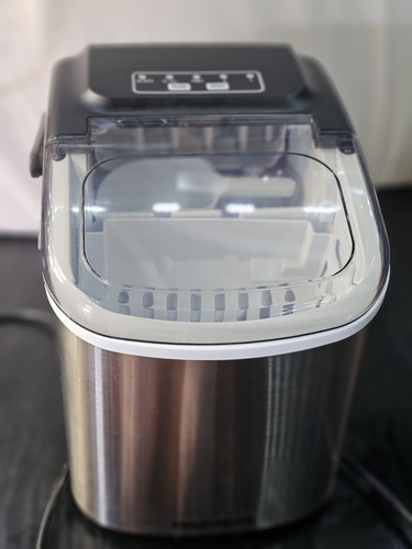 Daewoo countertop ice maker - countertop,