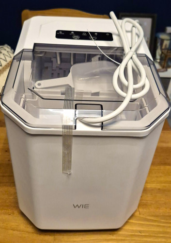 Countertop 12kg ice machine - countertop,